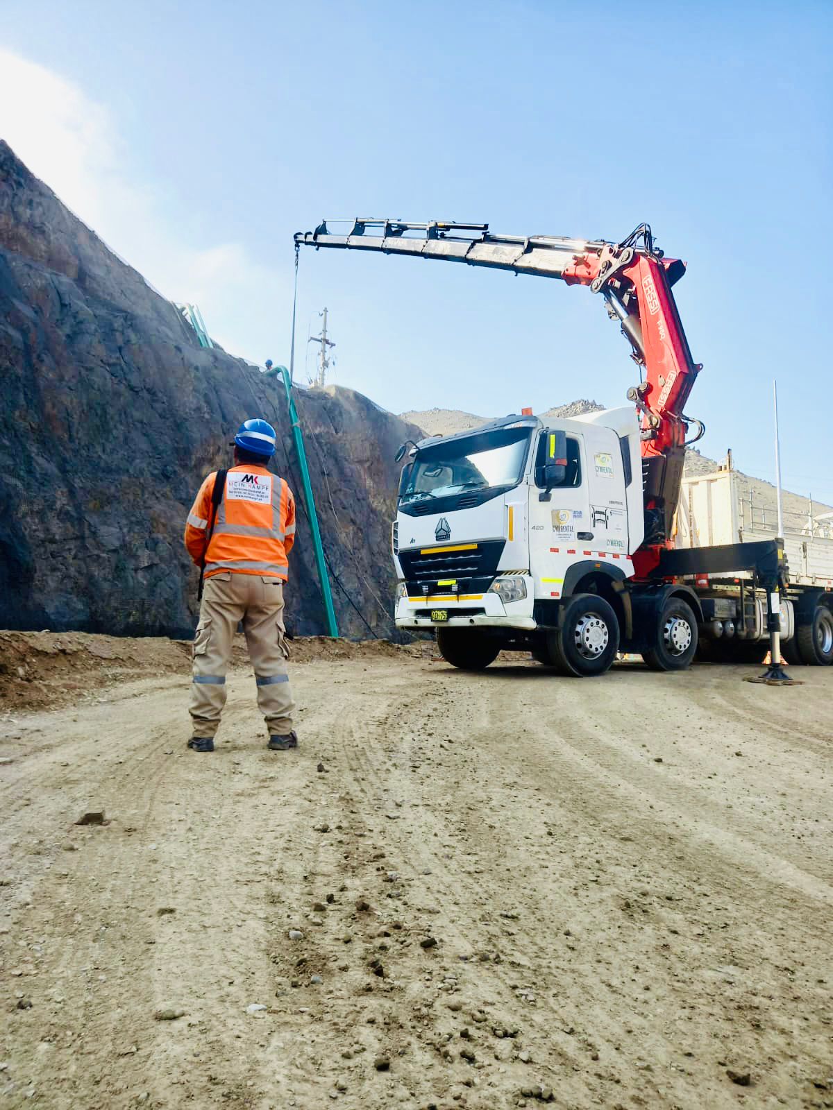 CAMIONES GRUA – DESDE 10 TN HASTA 30 TN